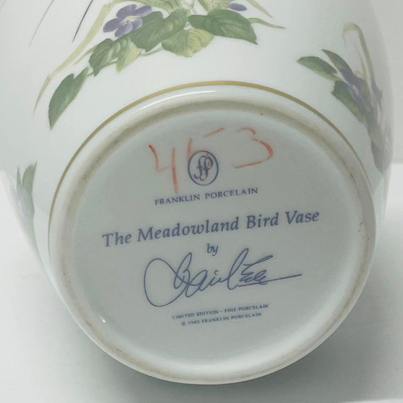 1980 Franklin Porcelain The Meadowland Bird Vase by Basil Ede Limited 11.5" - Picture 9 of 9